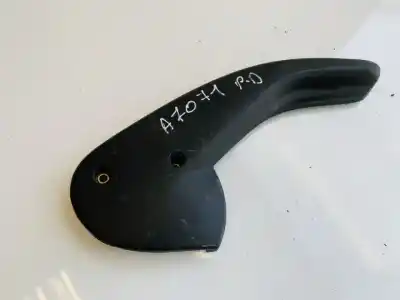 Pezzo di ricambio per auto di seconda mano Plastica per VOLKSWAGEN PASSAT B5 (3B2) 1.9 TDI Riferimenti OEM IAM 1J0882252  
