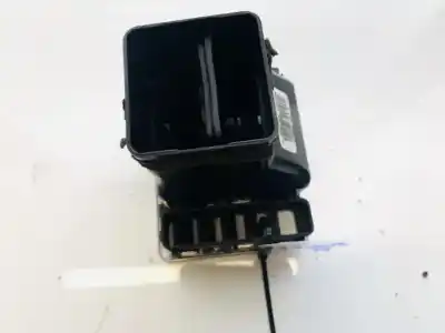 Автозапчастина б/у аераційна решіта для land rover range rover, 2002.03 - 2012.08 3.0 td 6 130kw 2002.03 - 2012.08 посилання на oem iam h52400283060  jve000041