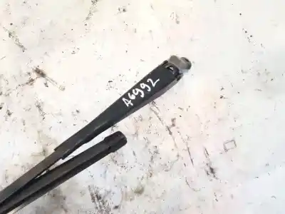 Second-hand car spare part left front windshield wiper arm for opel corsa e 1.4 oem iam references   