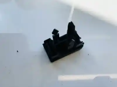 Pezzo di ricambio per auto di seconda mano plastica per audi 80 avant 1.9 turbodiesel cat (aaz) riferimenti oem iam 893941515  