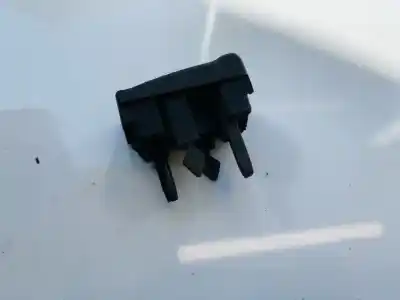 Pezzo di ricambio per auto di seconda mano plastica per audi 80 avant 1.9 turbodiesel cat (aaz) riferimenti oem iam 893941515  