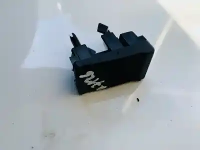 Peça sobressalente para automóvel em segunda mão plásticos por audi 80 avant 1.9 turbodiesel cat (aaz) referências oem iam 893941515