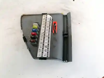 Second-hand car spare part plastics for renault laguna ii (bg0) 1.8 cat oem iam references 8200013452  