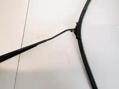 Second-hand car spare part left front windshield wiper arm for toyota corolla (e11) 2.0 d-4d linea sol oem iam references   