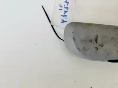 Pezzo di ricambio per auto di seconda mano plastica per opel meriva b 1.7 16v cdti riferimenti oem iam   