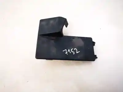 Автозапчасти б/у пластик за audi a4 avant (8e) 2.5 tdi (120kw) ссылки oem iam 8e0971981d