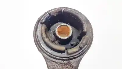 Second-hand car spare part engine support for kia sorento 2.5 crdi ex oem iam references 2j14  