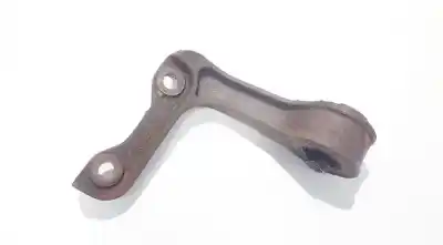 Second-hand car spare part engine support for kia sorento 2.5 crdi ex oem iam references 2j14