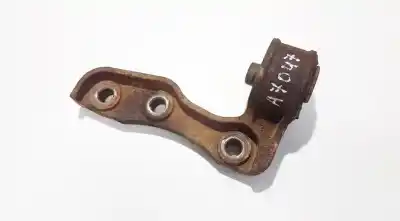 Second-hand car spare part engine support for kia sorento 2.5 crdi ex oem iam references 2j09