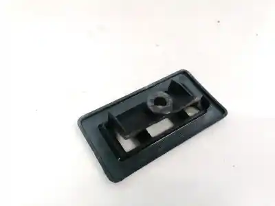 Pezzo di ricambio per auto di seconda mano plastica per audi a4 avant (8e) 2.5 tdi (120kw) riferimenti oem iam 8e0819275  