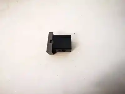 Second-hand car spare part plastics for opel vectra c caravan 1.9 16v cdti cat (z 19 dth / lrd) oem iam references 09185915  