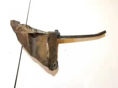 Second-hand car spare part engine support for audi a6 c5 (4b2) 1.8 t oem iam references 8d0199307l  
