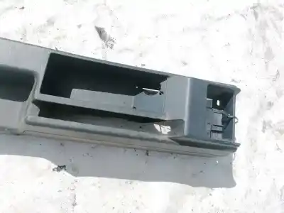 Pezzo di ricambio per auto di seconda mano plastica per audi 80/90 (893) 1.8 riferimenti oem iam 893863300a  