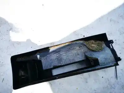 Pezzo di ricambio per auto di seconda mano plastica per audi 100 avant (c4) 2.5 tdi riferimenti oem iam   