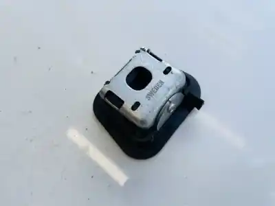 Pezzo di ricambio per auto di seconda mano plastica per volvo v50 (545) 1.6 d riferimenti oem iam   