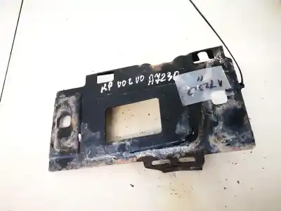 Second-hand car spare part plastics for volvo v70 ii (285) 2.5 tdi oem iam references 9169273