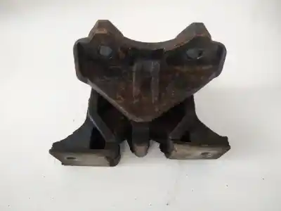 Second-hand car spare part engine support for opel meriva b 1.7 16v cdti oem iam references 9227881fp  9227880fn, 24467436hw