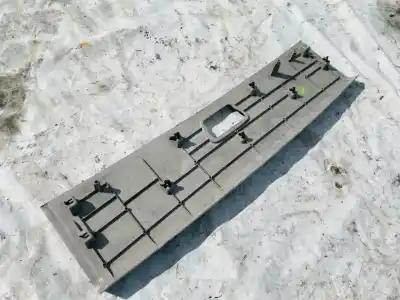 Pezzo di ricambio per auto di seconda mano plastica per volvo v50 (545) 1.6 d riferimenti oem iam 8663501  