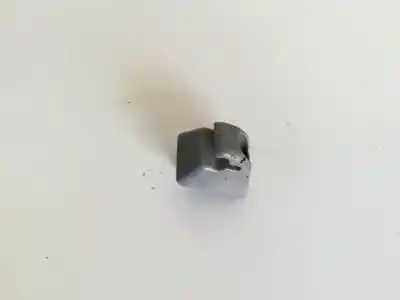 Peça sobressalente para automóvel em segunda mão plásticos por opel meriva b 1.7 16v cdti referências oem iam 0801024