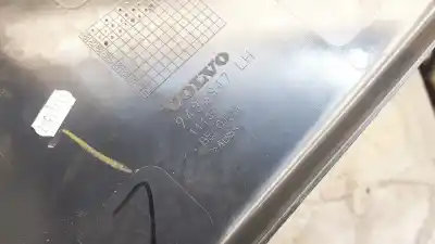 Pezzo di ricambio per auto di seconda mano plastica per volvo v50 (545) 1.6 d riferimenti oem iam 9486847  
