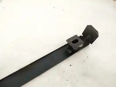 Pezzo di ricambio per auto di seconda mano plastica per audi 80 avant 1.9 tdi riferimenti oem iam   