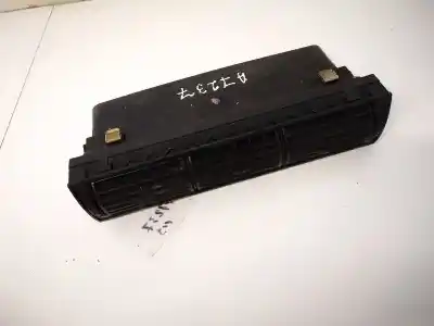 Tweedehands auto-onderdeel beluchting grille voor audi 100 avant (c4) 2.5 tdi oem iam-referenties 4a1820951