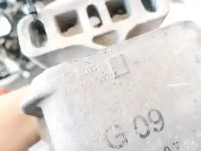 Автозапчастина б/у підтримка двигуна для audi a3 (8l) 1.8 ambiente посилання на oem iam 1j0199555  