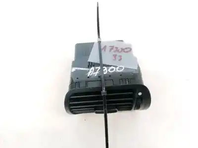 Автозапчастина б/у аераційна решіта для audi a3 (8l) 1.8 ambiente посилання на oem iam 8l0820901