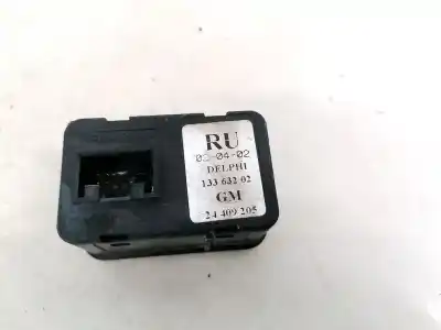 Second-hand car spare part left front power window switch for opel combo 1.6 oem iam references 24409205  13363202