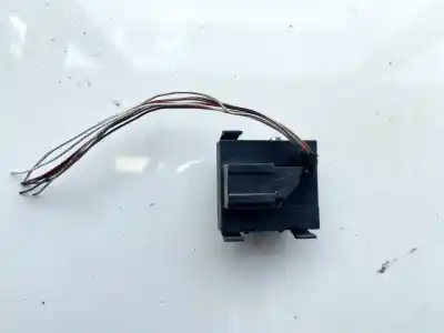 Автозапчасти б/у выключатель левого переднего окна за audi a3 (8l) 1.9 tdi ссылки oem iam 501667