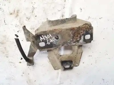 Second-hand car spare part engine support for audi 80 avant 2.0 oem iam references   