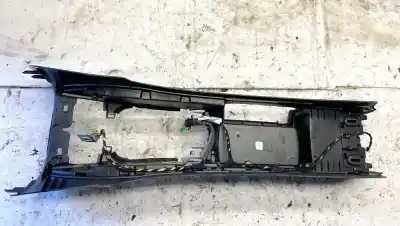 Pezzo di ricambio per auto di seconda mano plastica per volvo v50 (545) 2.0 d riferimenti oem iam 8687408  