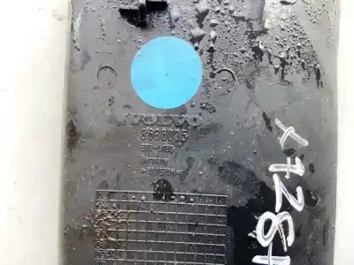 Pezzo di ricambio per auto di seconda mano plastica per volvo v50 (545) 2.0 d riferimenti oem iam 8686035  