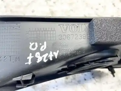 Pezzo di ricambio per auto di seconda mano plastica per volvo v50 (545) 2.0 d riferimenti oem iam 30672383  