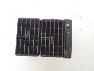 Pezzo di ricambio per auto di seconda mano griglia di aerazione per audi 80 avant 2.0 riferimenti oem iam 8a1820901a