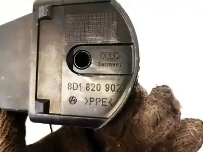 Автозапчастина б/у аераційна решіта для audi a4 avant (b5) 1.9 tdi посилання на oem iam 8d1820902  