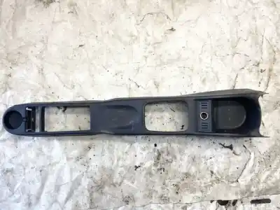 Автозапчастина б/у пластика для opel corsa c 1.2 16v cat (z 12 xep / lb4) посилання на oem iam 09114441
