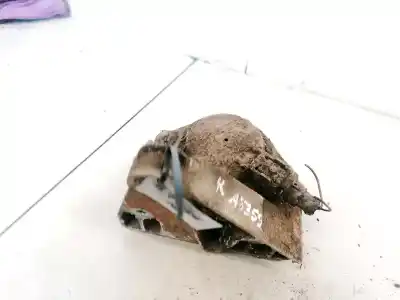 Second-hand car spare part engine support for audi a6 avant (c4) 2.5 tdi oem iam references   