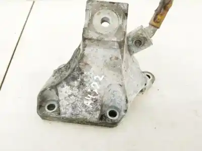Second-hand car spare part engine support for audi a6 avant (4f5) 3.0 tdi quattro oem iam references 4f0199308ab  