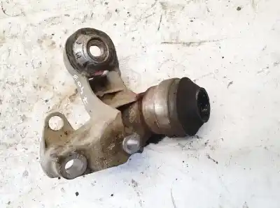 Second-hand car spare part engine support for audi a4 b6 (8e2) 1.9 tdi oem iam references 860199352  