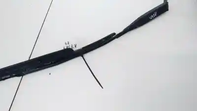 Pièce détachée automobile d'occasion Bras D'essuie-glace Avant Gauche pour MERCEDES-BENZ VANEO (W414) FURGONETA COMPACTA 1.9 (414.700) Références OEM IAM A1688200644  