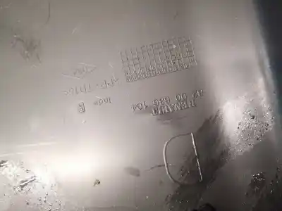 Pezzo di ricambio per auto di seconda mano plastica per renault twingo 1.2 16v riferimenti oem iam 8200636104  