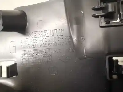 Second-hand car spare part plastics for renault twingo 1.2 16v oem iam references 8200386259  8200422028