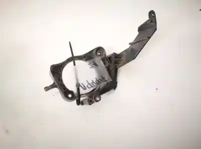 İkinci el araba yedek parçası plasti̇kler için ford focus turnier (cak) 1.8 tddi turbodiesel cat oem iam referansları 2m5x15a218a  2m5x-15a218-a