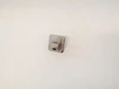 Peça sobressalente para automóvel em segunda mão plásticos por citroen c2 1.1 referências oem iam 