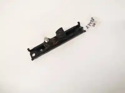 Pezzo di ricambio per auto di seconda mano plastica per fiat doblo (119) 1.3 16v jtd cat riferimenti oem iam 8131379
