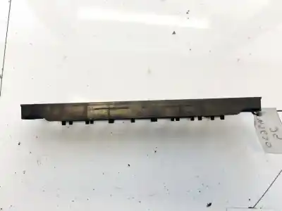 Pezzo di ricambio per auto di seconda mano plastica per audi 100 avant (c4) 2.5 tdi riferimenti oem iam   