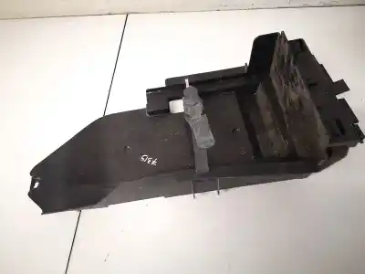 Peça sobressalente para automóvel em segunda mão plásticos por volkswagen passat variant (3b6) 1.8 20v turbo referências oem iam 3b9867706b