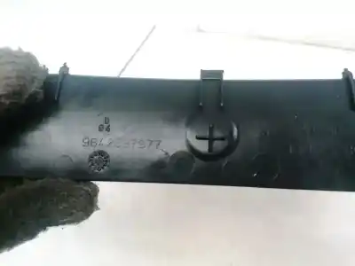 Pezzo di ricambio per auto di seconda mano plastica per citroen c2 1.4 hdi riferimenti oem iam 9642697977  