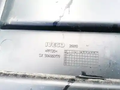 Pezzo di ricambio per auto di seconda mano plastiche per iveco daily, 2000.01 - 2005.12 2.3l 85kw 2000.01 - 2005.12 riferimenti oem iam 504060179  26010
